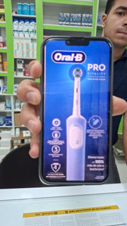 مسواک برقی اورال بی مدل Vitality Pro